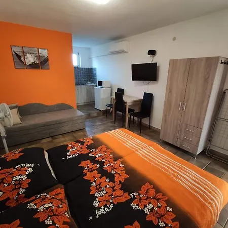 Apartment Vasti *