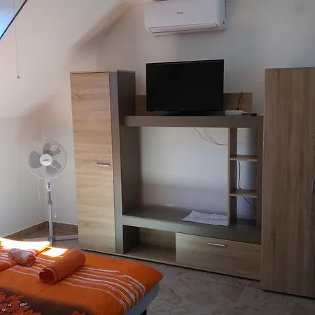 Vasti Apartment *